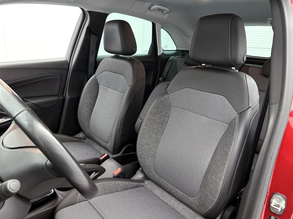 Opel Crossland X 1.2 turbo business elegance | winterpakket |  achterruitri