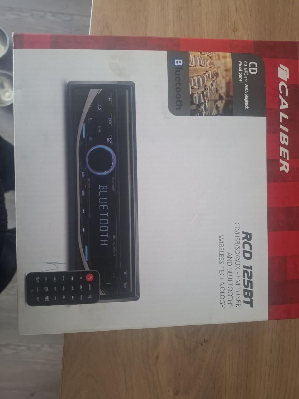 Nieuwe Caliber auto radio cd bluetooth