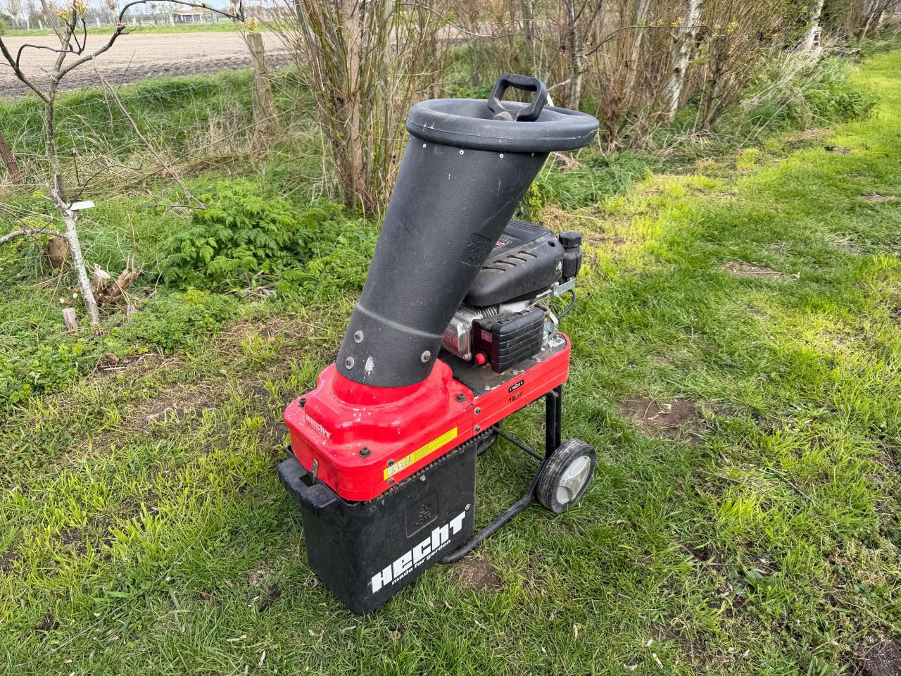 Hakselaar voor kleine takken