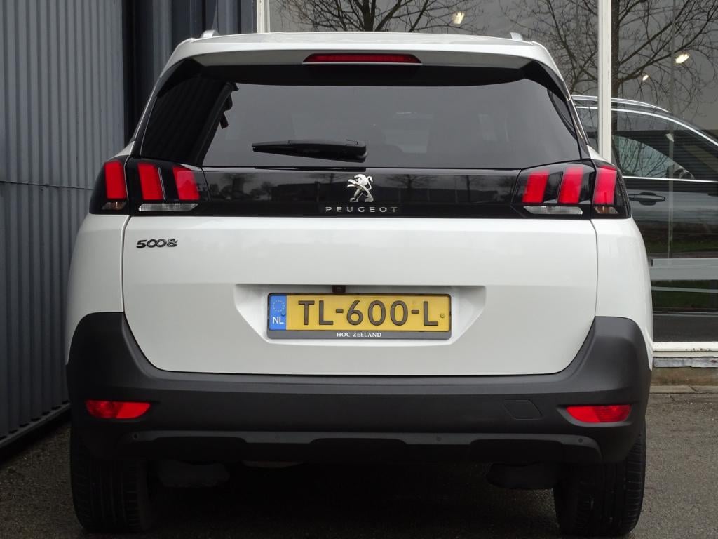 Peugeot 5008 1.2 puretech blue lease executive | 7-persoons