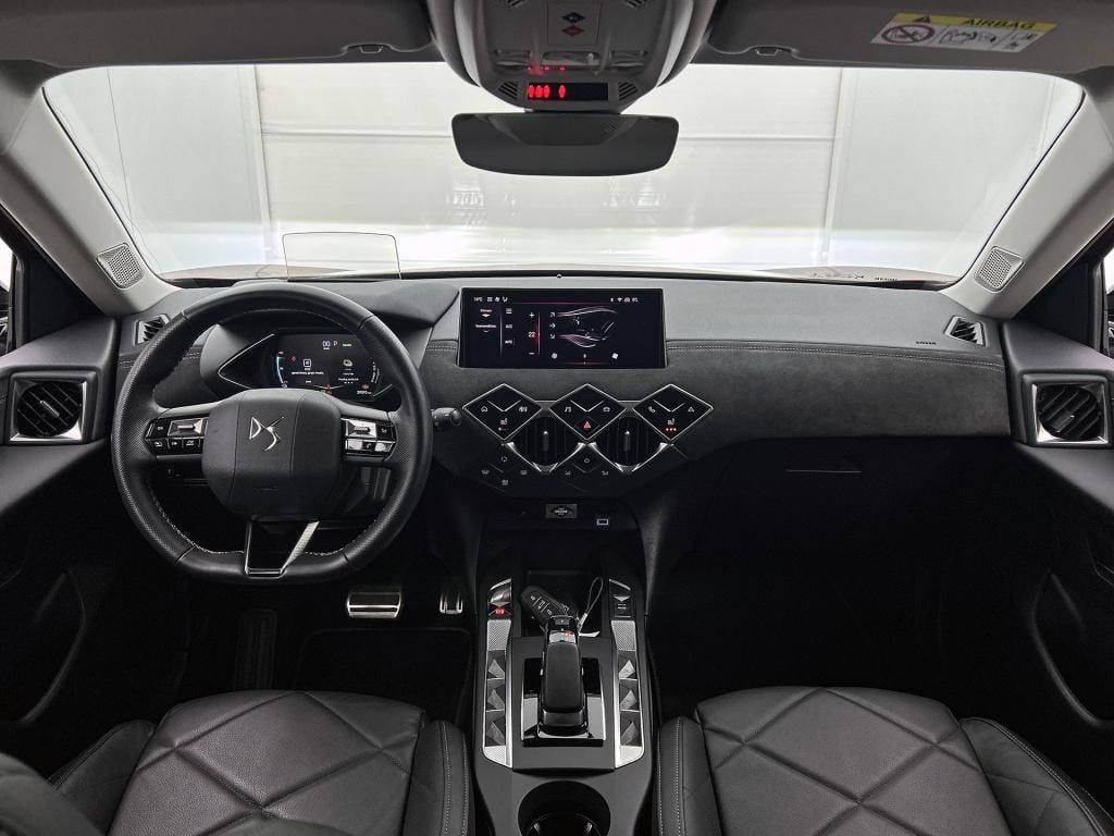 Ds Ds 3 e-tense performance line+ 54 kwh | head-up display | leder | stoelv