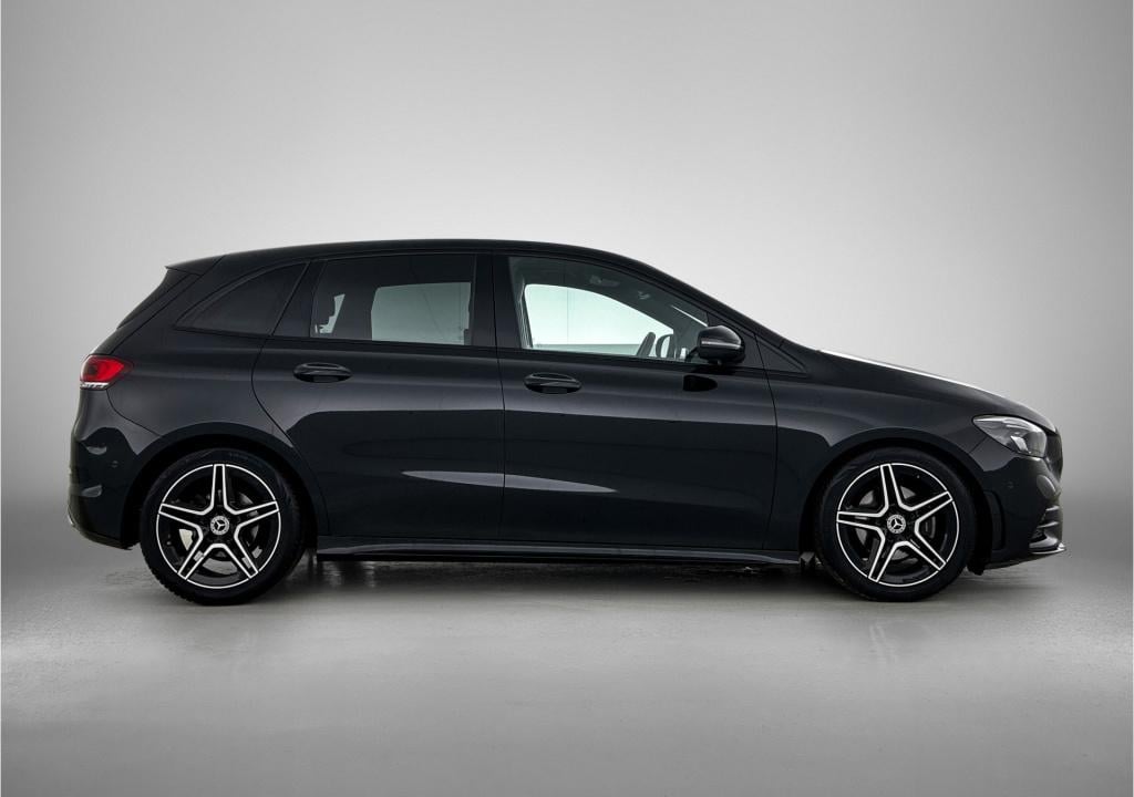 Mercedes-Benz B-Klasse 180 business solution amg | amg line | trekhaak | st