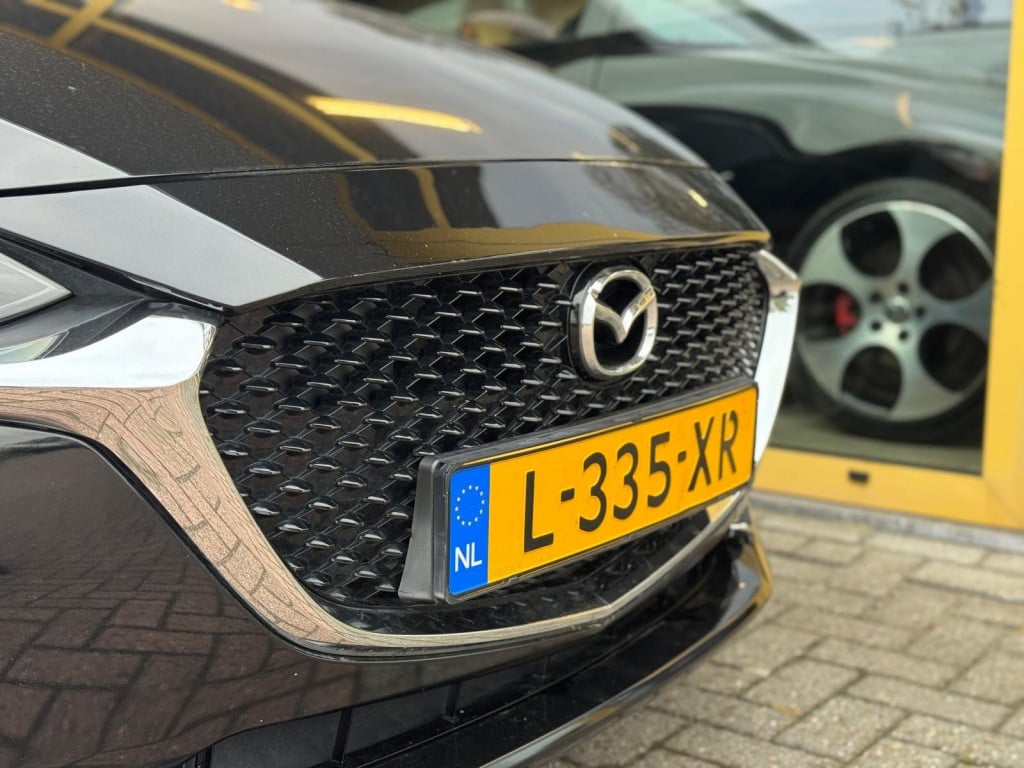 Mazda 2 1.5 skyact-g luxury