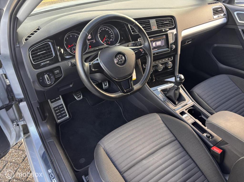 Volkswagen Golf 1.4 tsi cup edition r-line