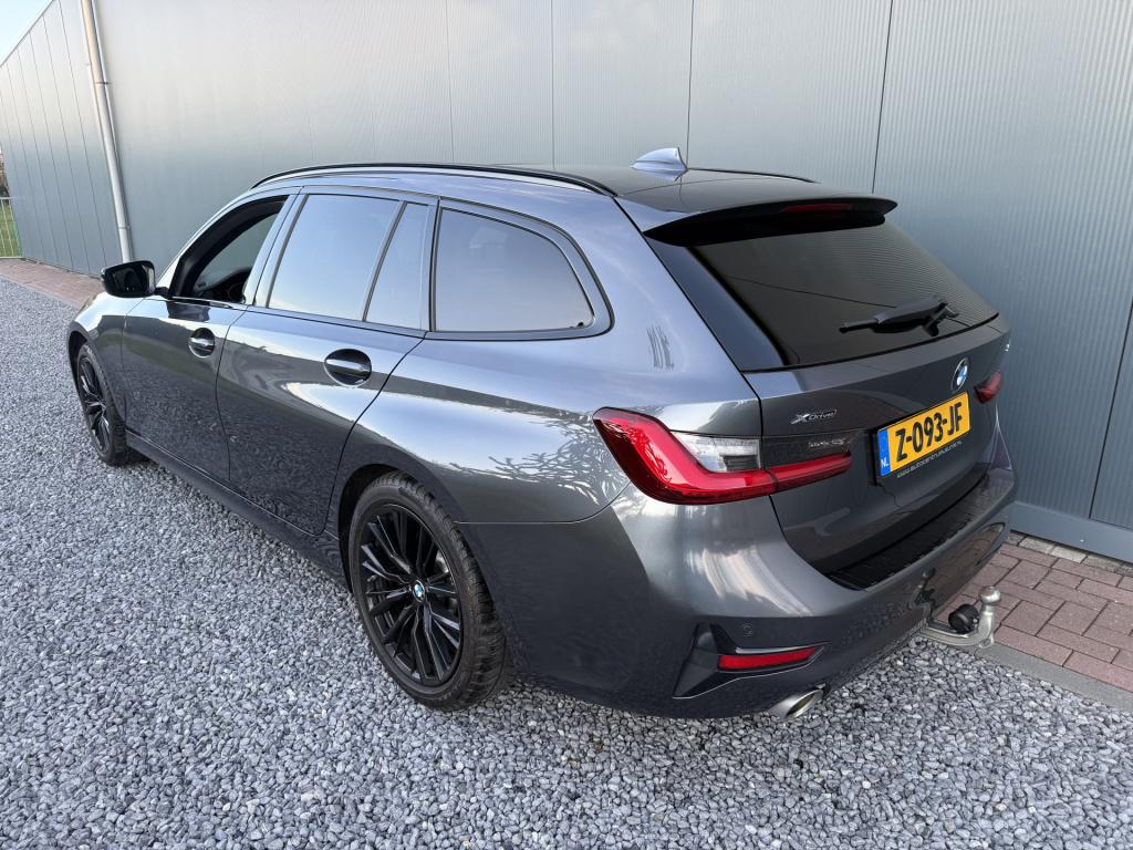 BMW 3-serie touring 330i automaat x-drive high executive