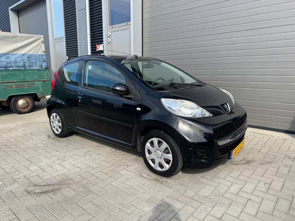 Peugeot 107 1.0-12v sublime/nap/apk/airco