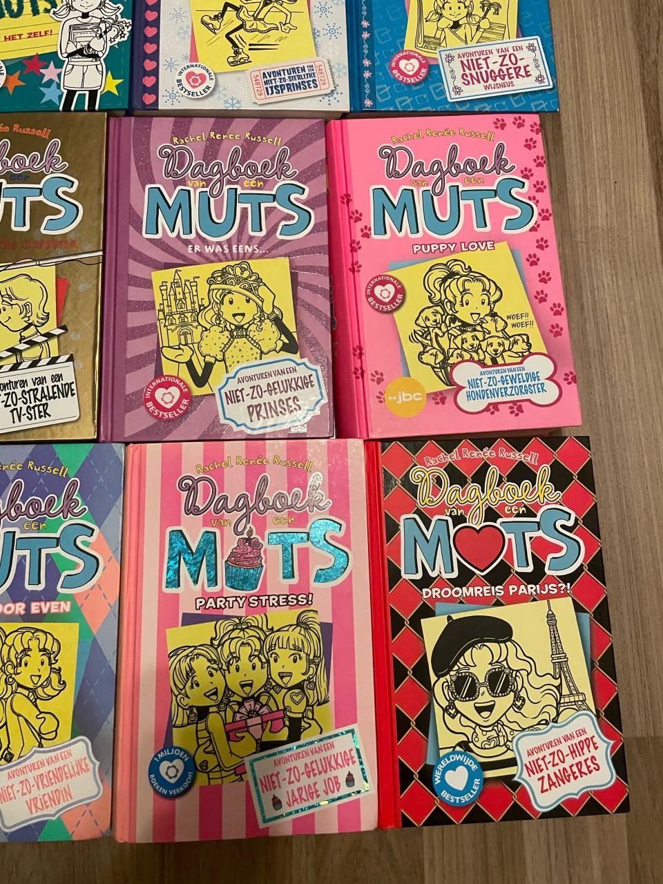 14 boeken Dagboek van een muts / Rachel Renée Russell