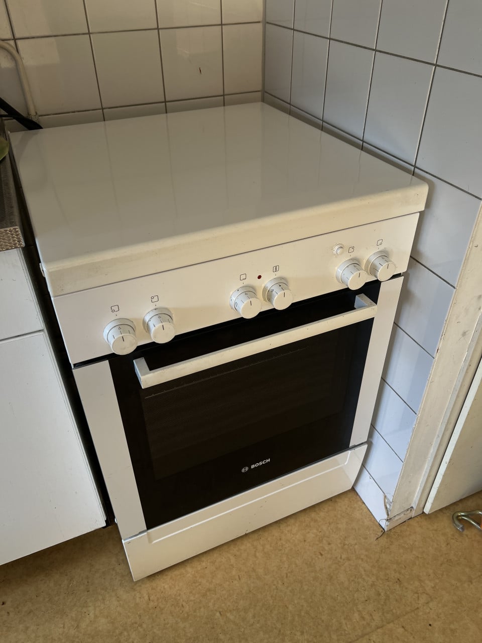 Bosch vrijstaand Gasfornuis met elektrische oven als nieuw incl. Gasslang