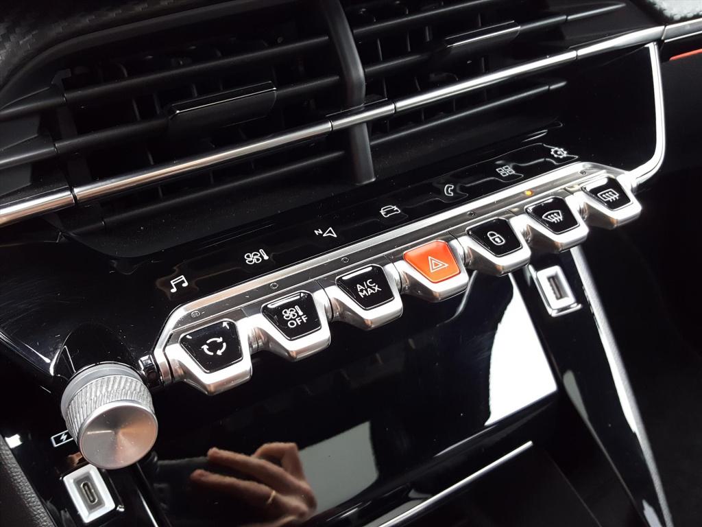 Peugeot 2008 1.2 130pk gt eat8 automaat apple carplay & android auto | trek