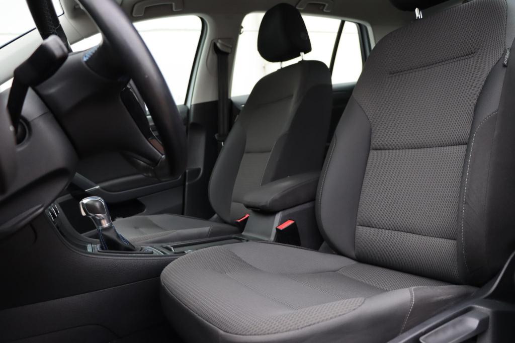 Volkswagen E-golf e-golf 136pk | soh 91%