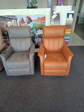 Sta-op/relax stoel