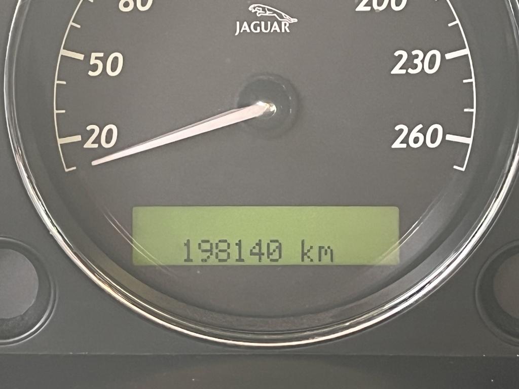 Jaguar Xj 3.0 v6 sport
