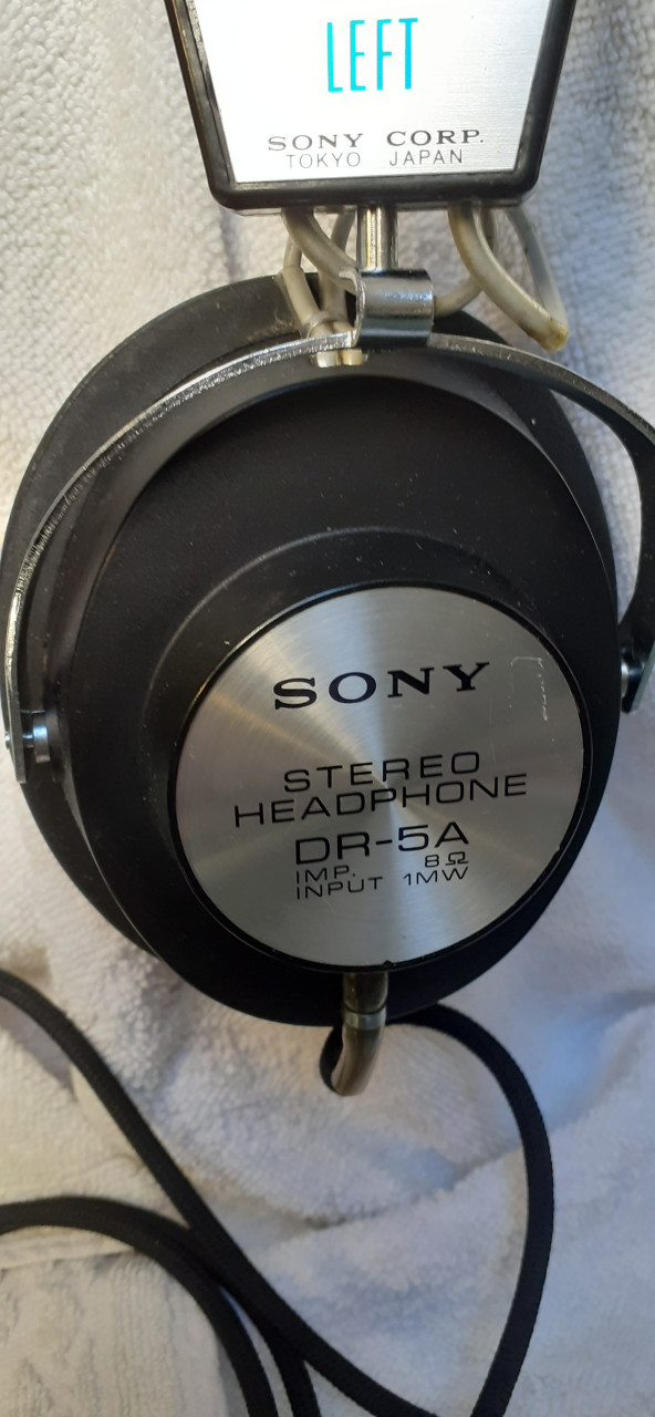 Sony stereo vintage headphone type DR-5A