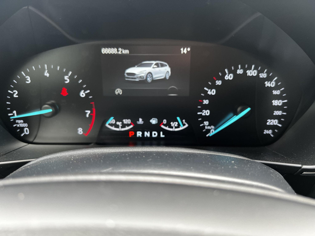 Ford Focus wagon 1.0 ecoboost active x wagon automaat automaat