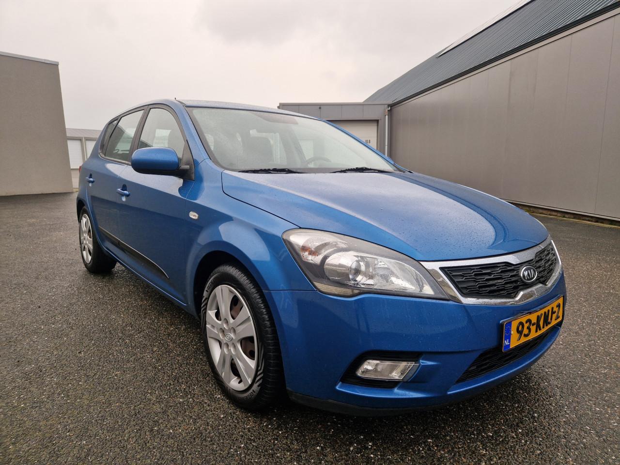 Kia cee'd 1.6 CVVT X-ecutive