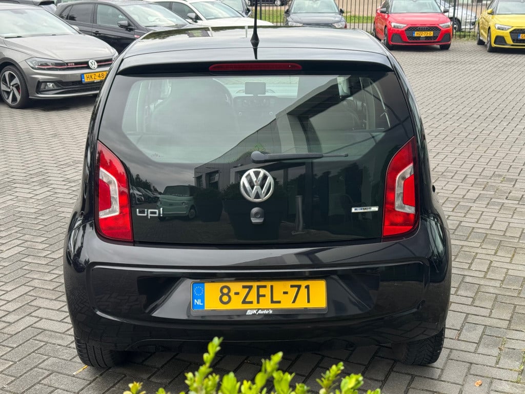 Volkswagen UP! 1.0 move up! eerste eigenaar * airco > navi