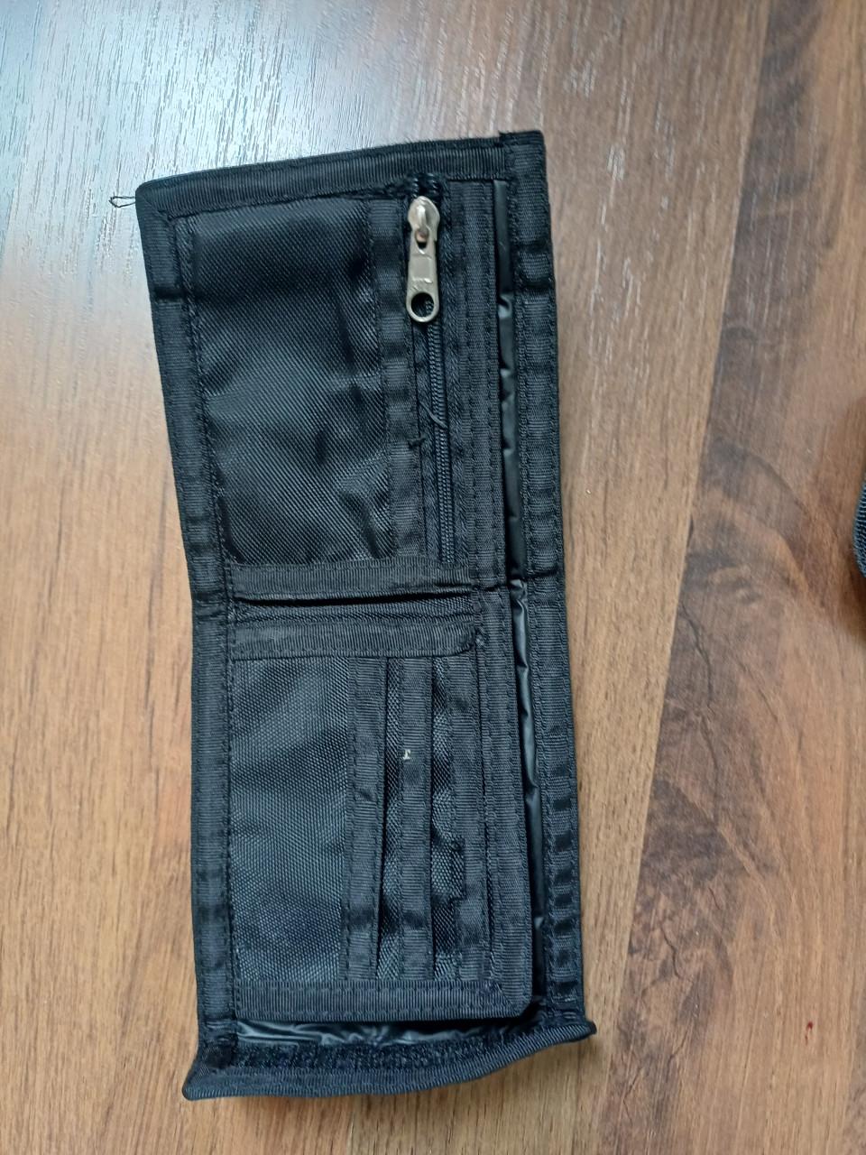 Zwarte handtas, 2x portemonnee en herentasje