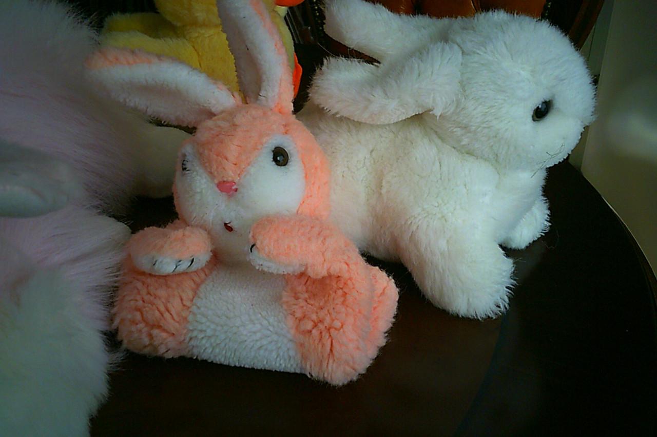 Set van VIER nieuwe KNUFFELS