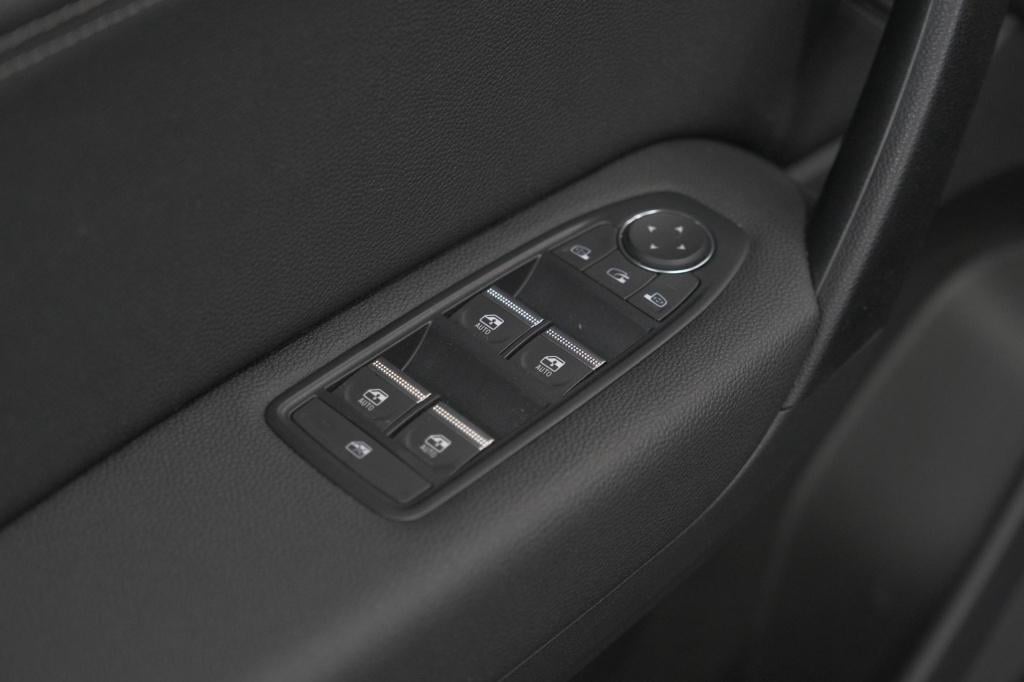 Renault Captur tce 90 techno | camera | navigatie | parkeersensoren | apple