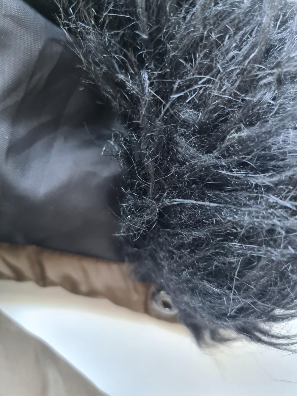 Only Kids kaki Pufferjas Maat 128 Bontkraag met drukkers