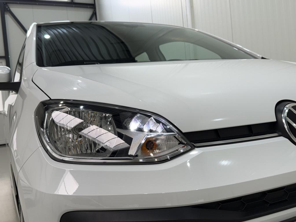 Volkswagen UP! 1.0 65pk 5drs. cruise | apps | camera