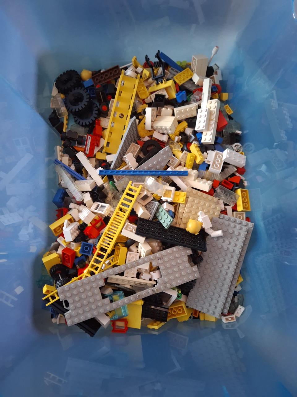 12 kilo lego