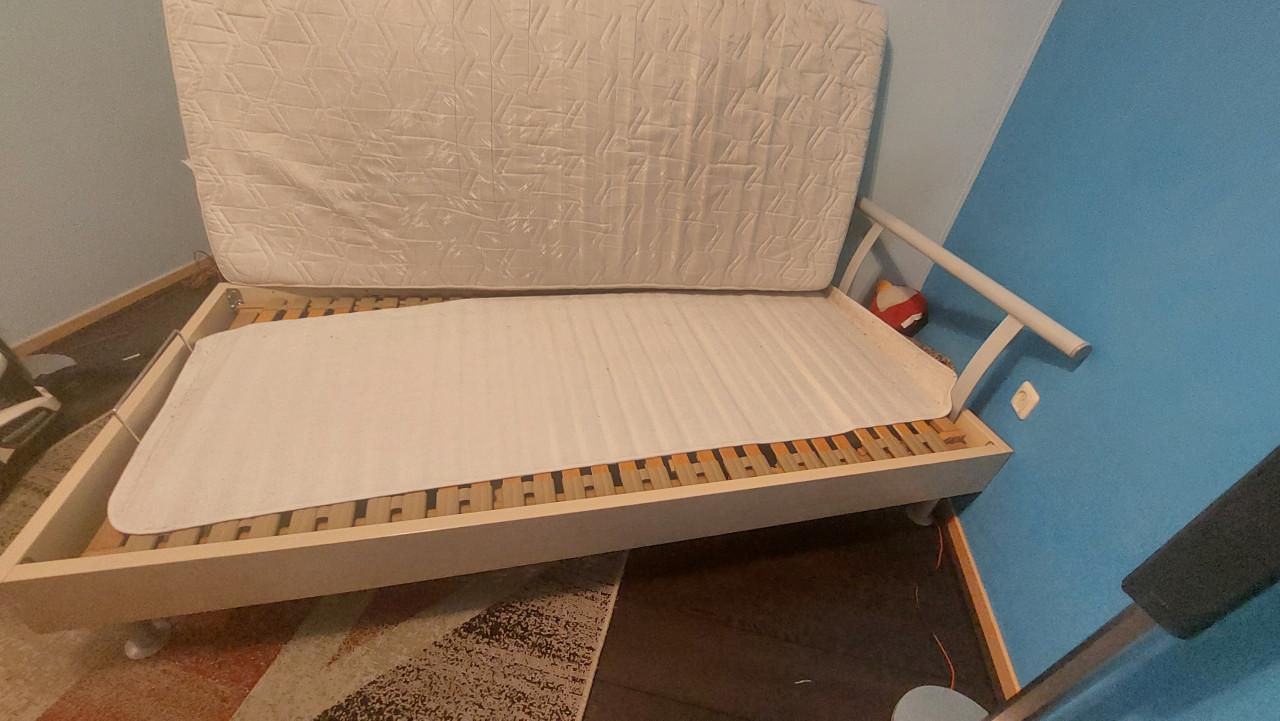 1 persoonsbed en kast