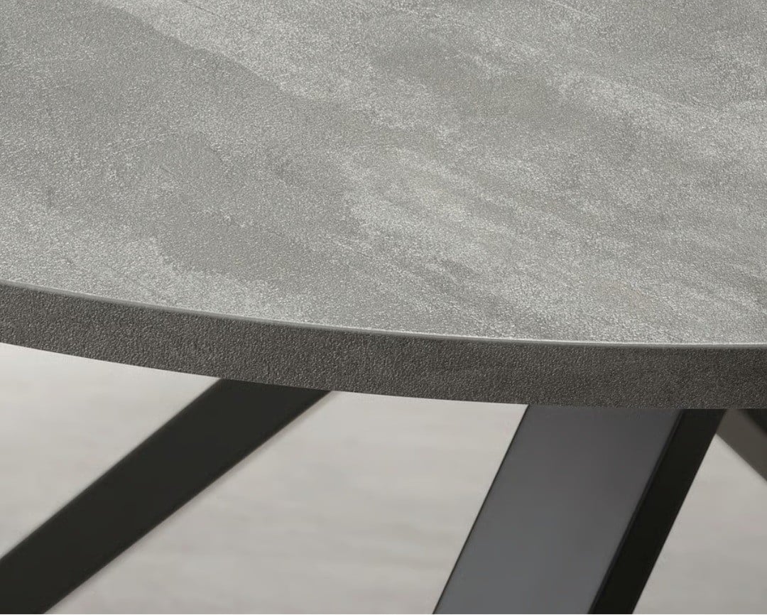 Ronde eettafel