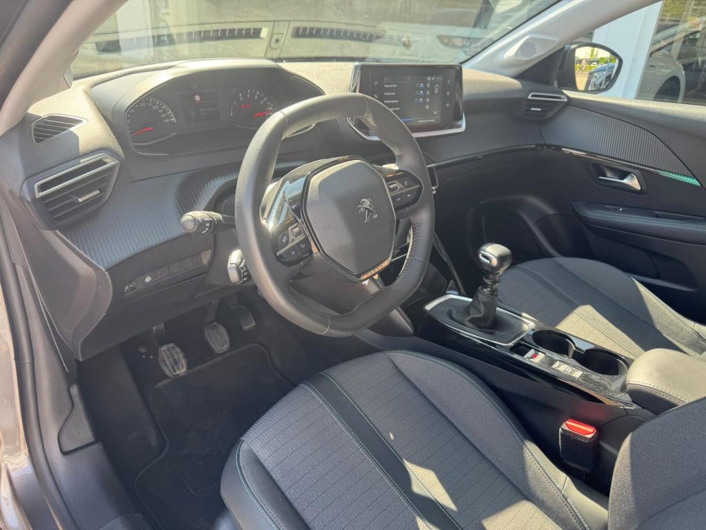 Peugeot 208 1.2 puretech 100 allure