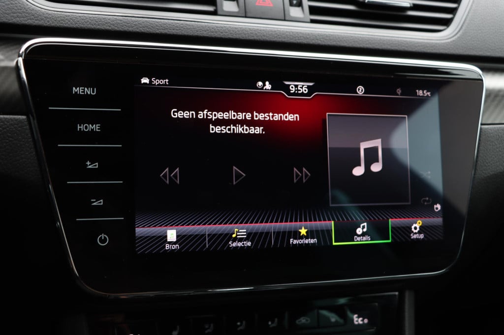 Skoda Superb combi 1.4 tsi iv sportline business 218pk dsg6