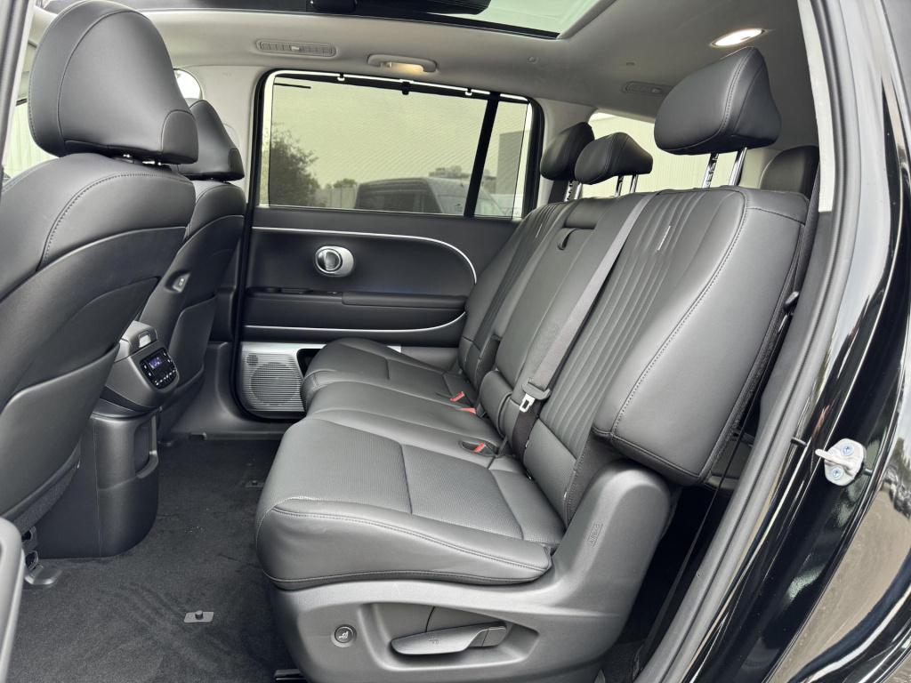 Hyundai Ioniq 9 lounge awd 7p. 110.3 kwh