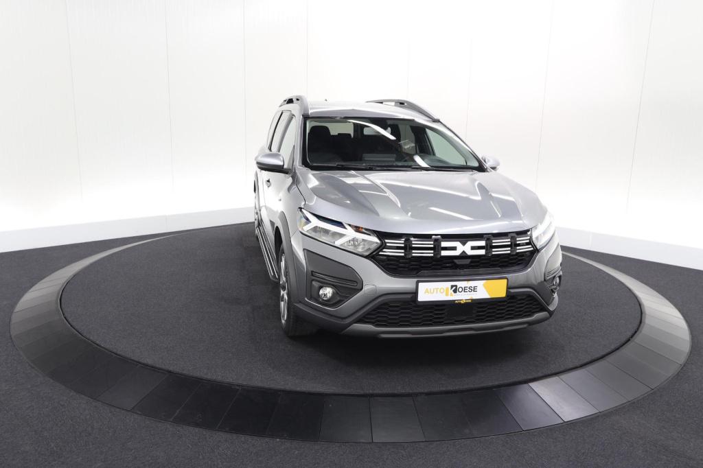 Dacia Jogger 1.6 hybrid 140 expression | 7 zitplaatsen | apple carplay | pa