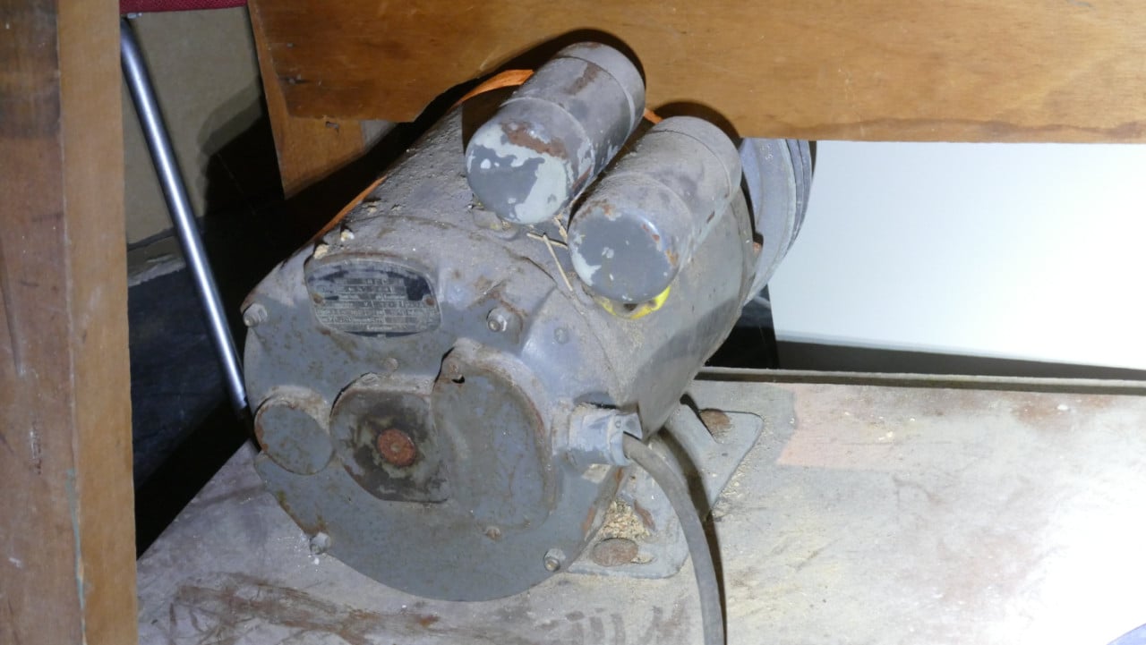 Schaafbank MAB HOLLAND, vlakbank; 60's, werkend, 220V. Restauratie object.!