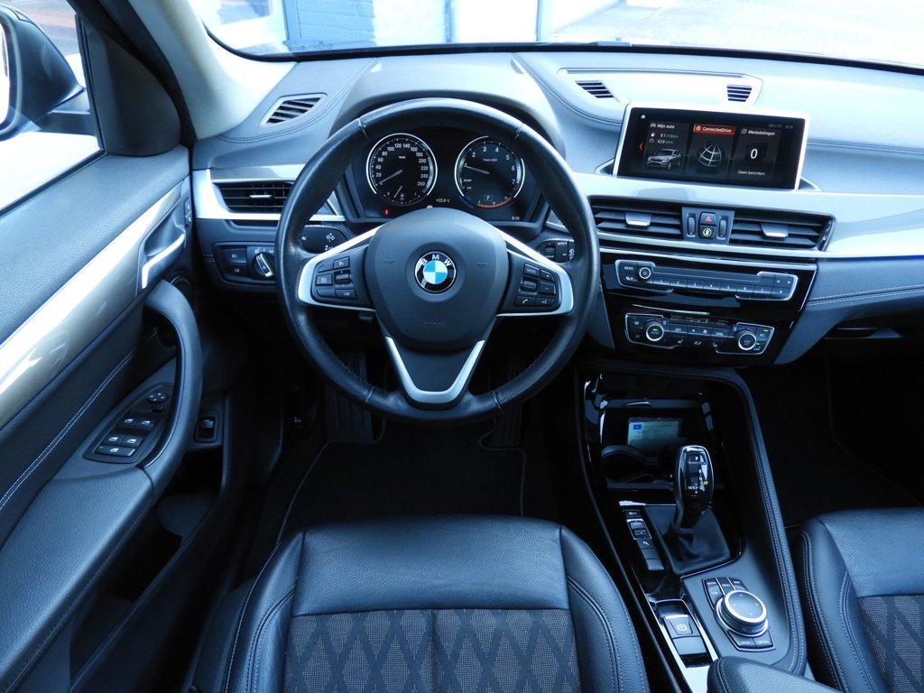 BMW X1 sdrive18i high executive