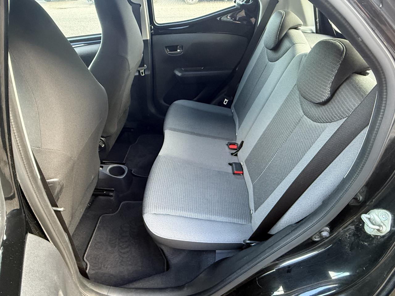 Toyota Aygo - 1.0 VVT-i x-play |Camera|Airco|12 Maanden Bovag Garantie