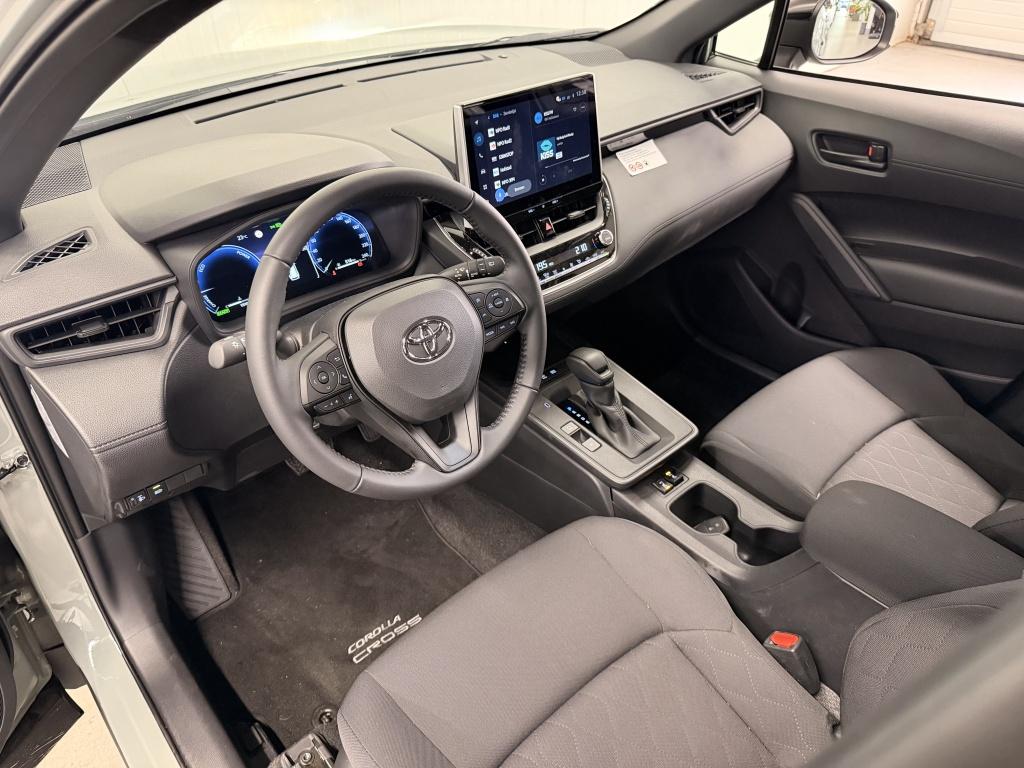 Toyota Corolla Cross hybrid 140 active
