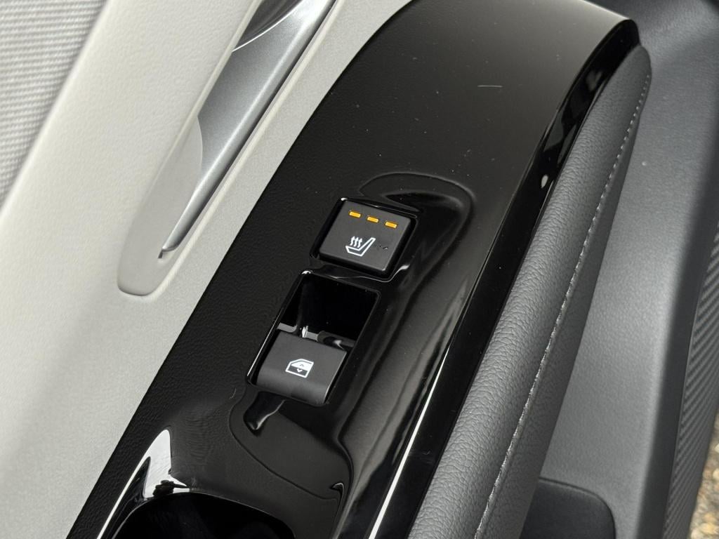 Hyundai Tucson 1.6 t-gdi phev premium light grey interieur