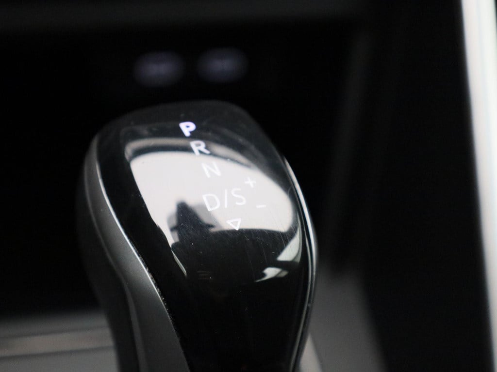 Volkswagen Taigo 1.0 tsi life | automaat | apple carplay / android auto | a