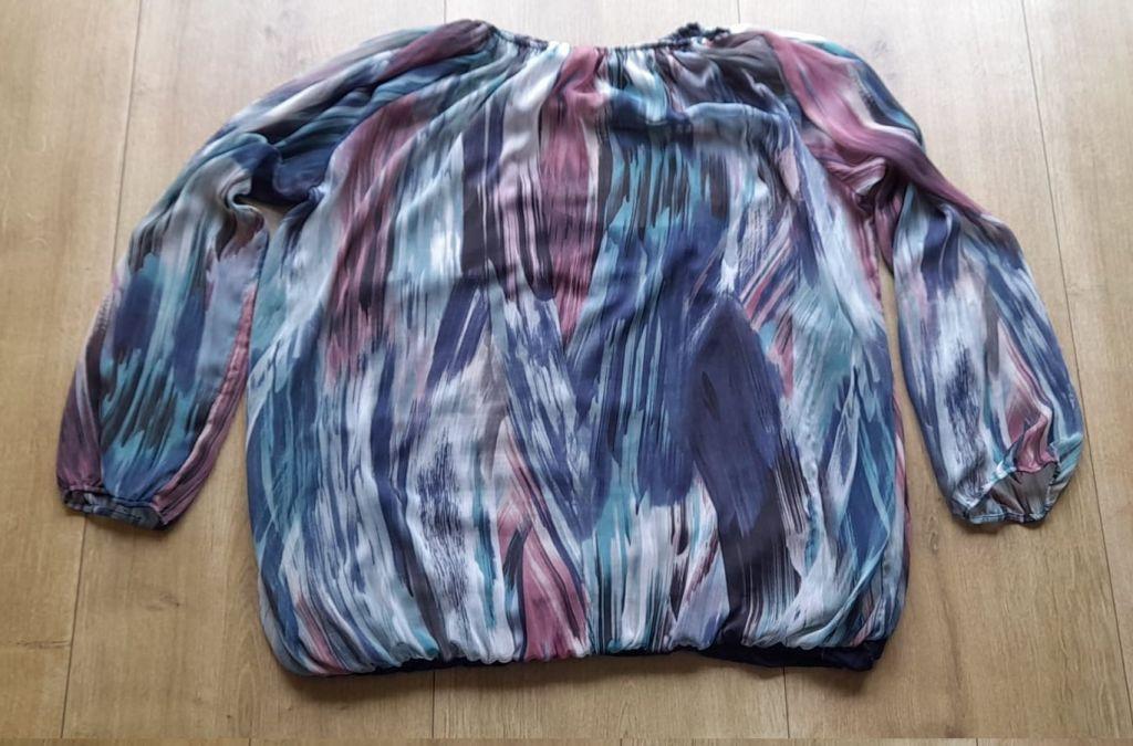 🌸 5 leuke blouses – maat 52 – €12,50 voor alles!