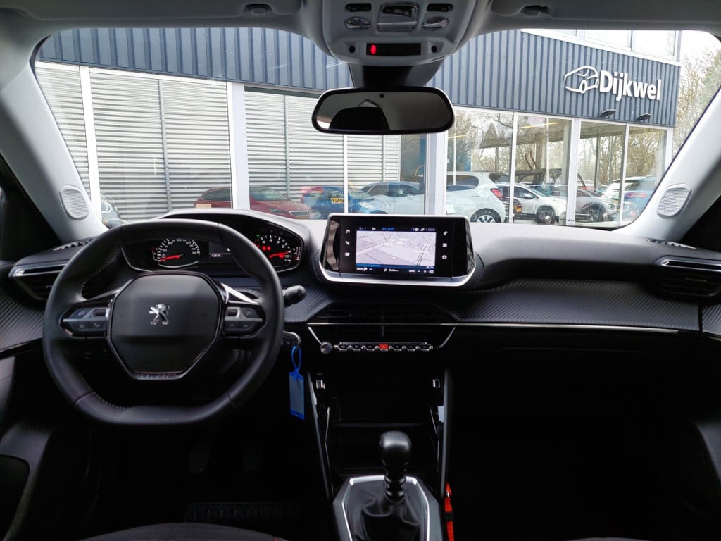 Peugeot 2008 suv 1.2 100 active pack nav/cam/trekhaak