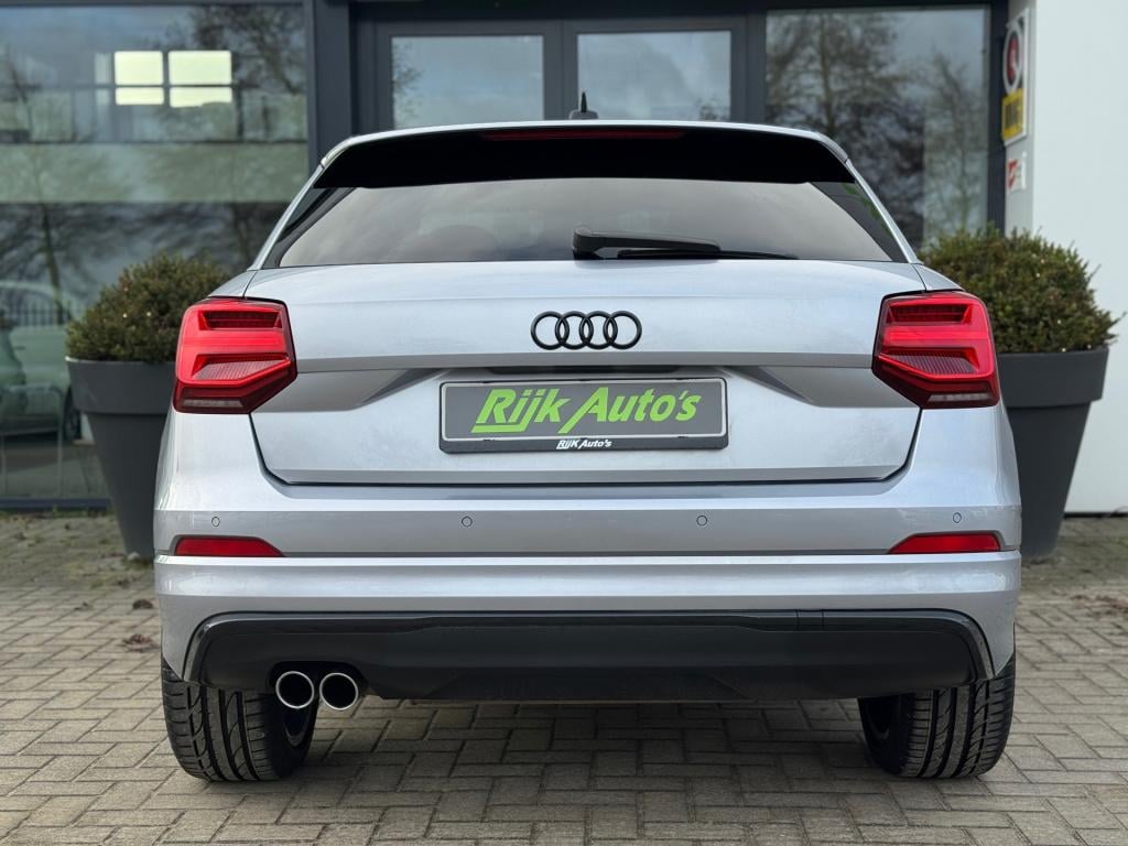 Audi Q2 35 tfsi s-line * virtual cockpit * keyless * matrix led