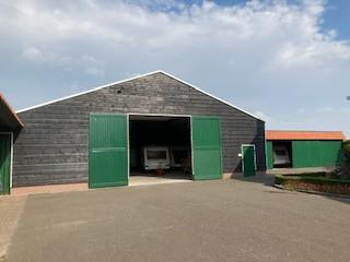 WINTER-stalling  €24 m2