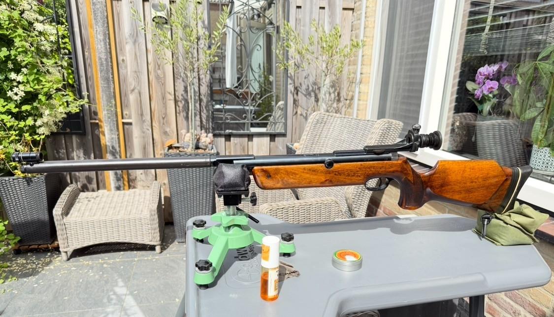 Diana luchtbuks, officieel wedstrijd match geweer.