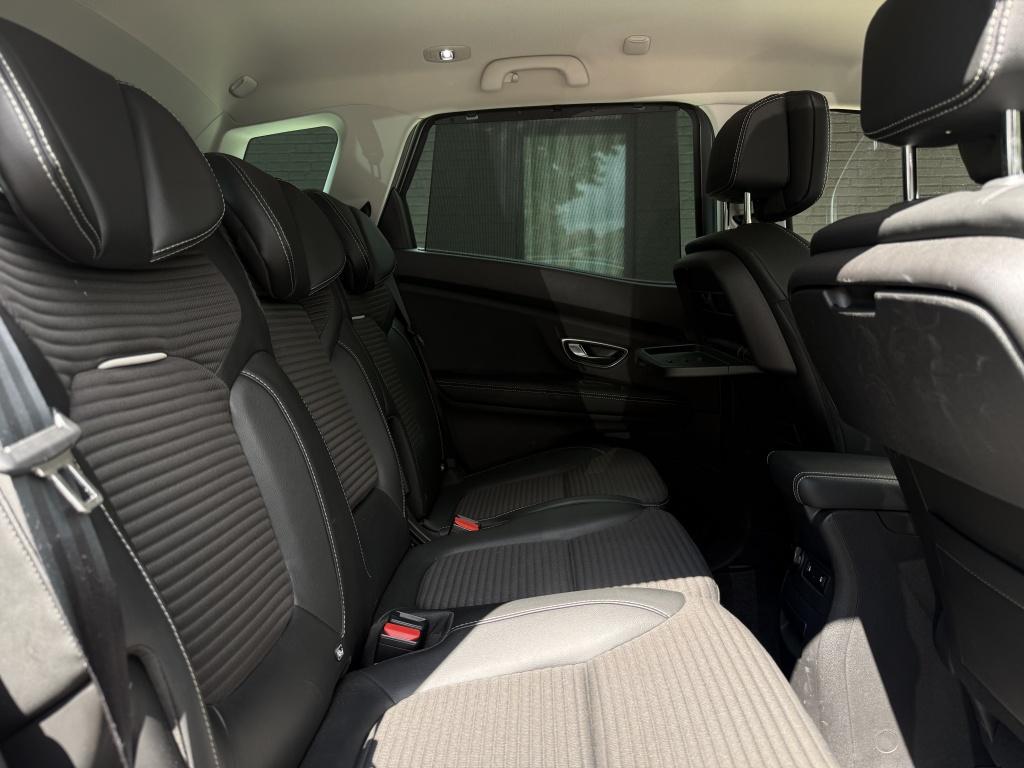 Renault Scenic 1.3 tce bose