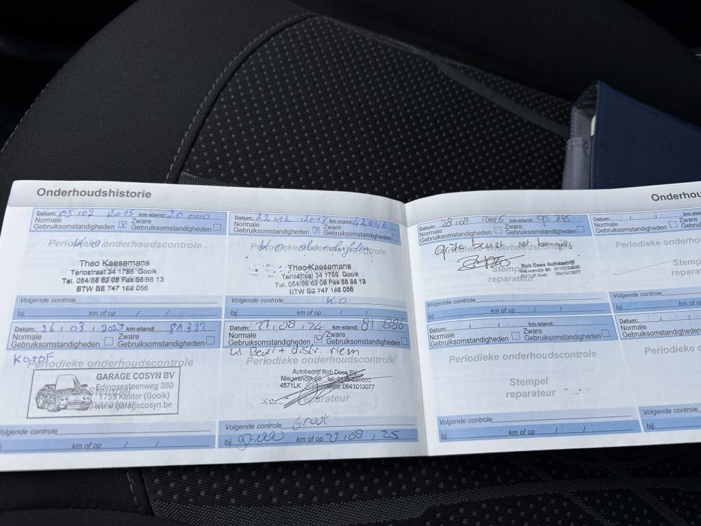 Peugeot 208 1.2 vti envy