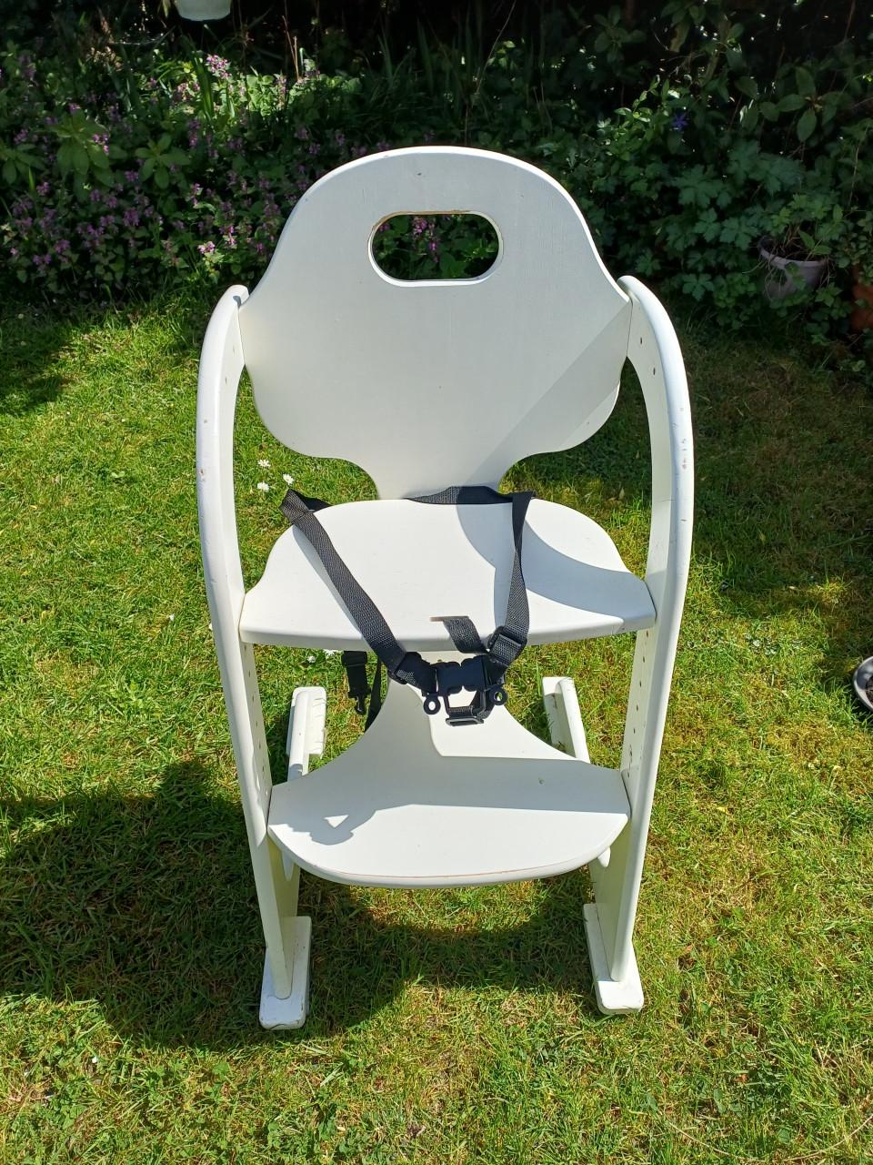 Houten kinderstoel meegroeimodel 0 - 6 jaar