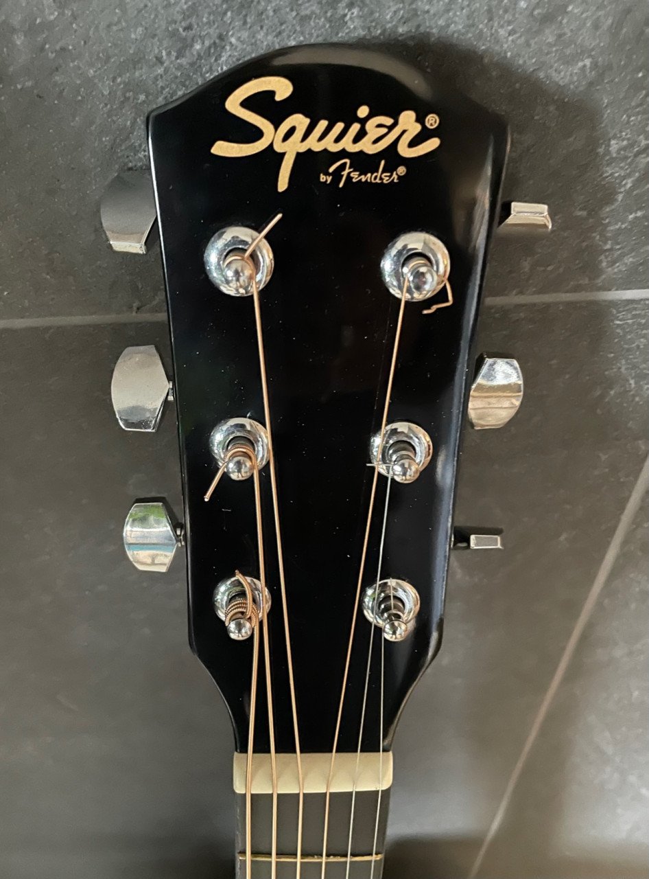 Akoestische gitaar van Squier