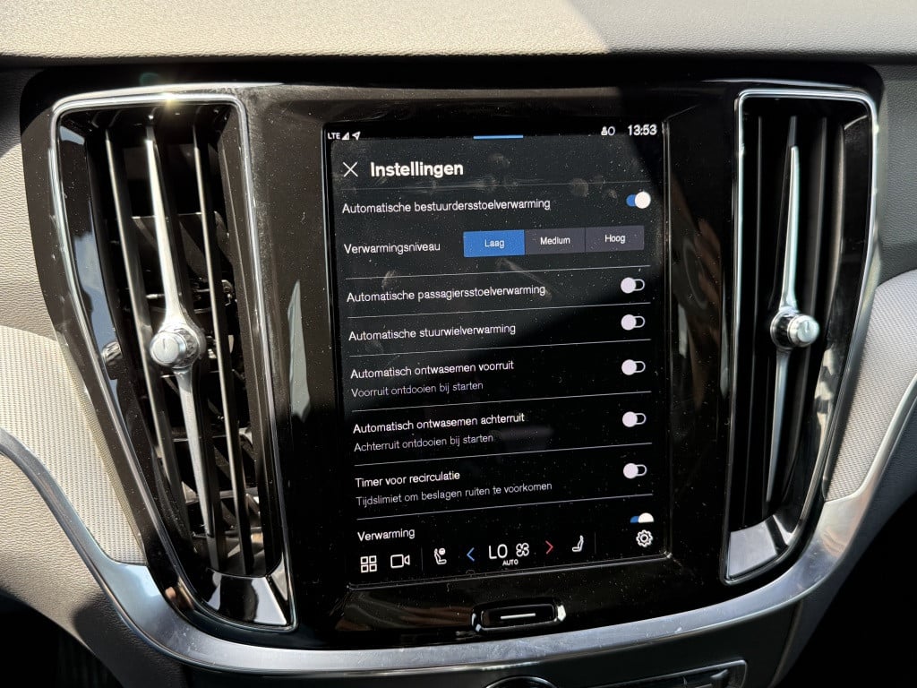 Volvo V60 t6 398pk recharge plus dark| panodak| adap.cruise| trekhaak| cam