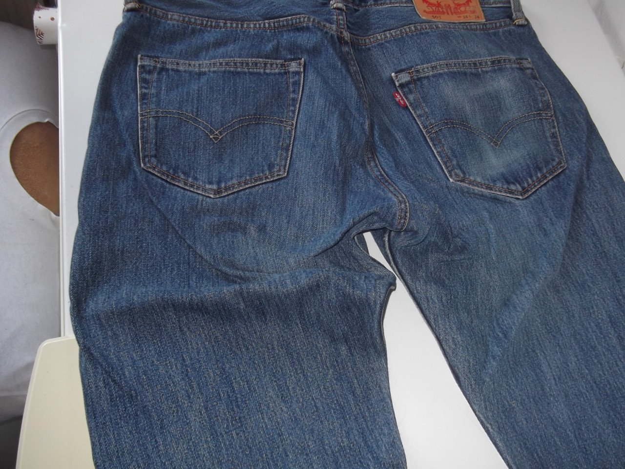 2 Vintage Levi 501 spijkerbroeken