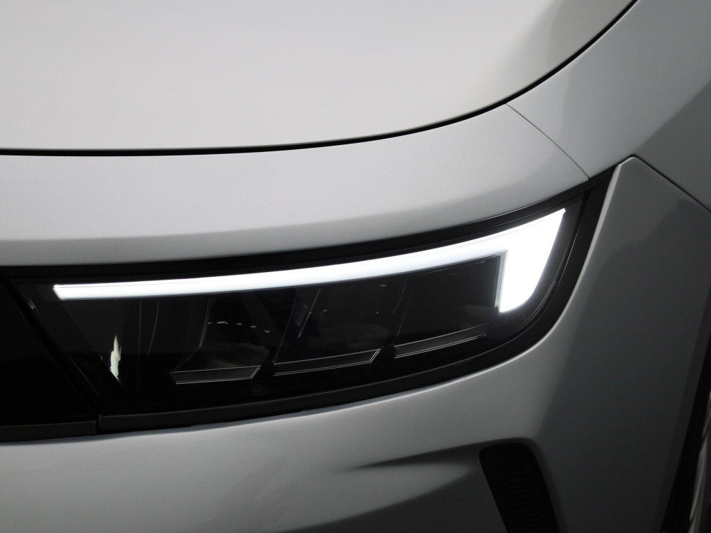 Opel Astra sports tourer 1.2 turbo | navigatie | apple carplay / android au